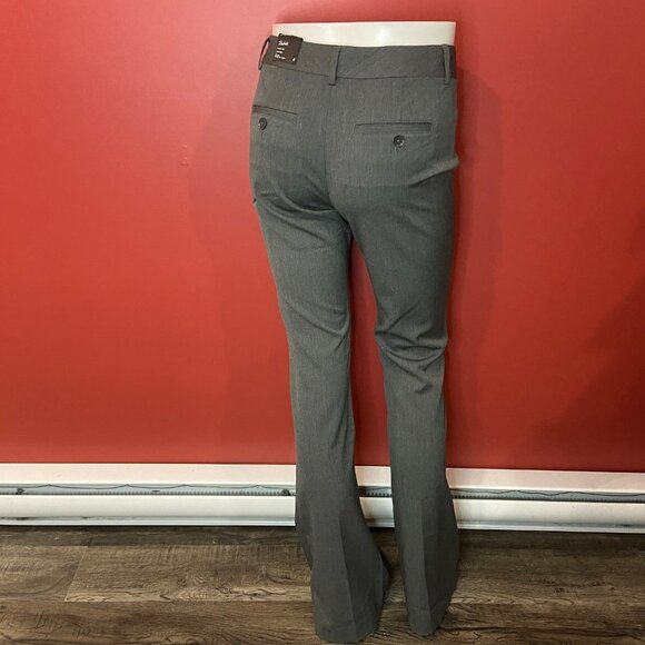 Express Women's Grey Illustrator Lean Flare Pant - Size 0 - NWT - Picture 3 of 4